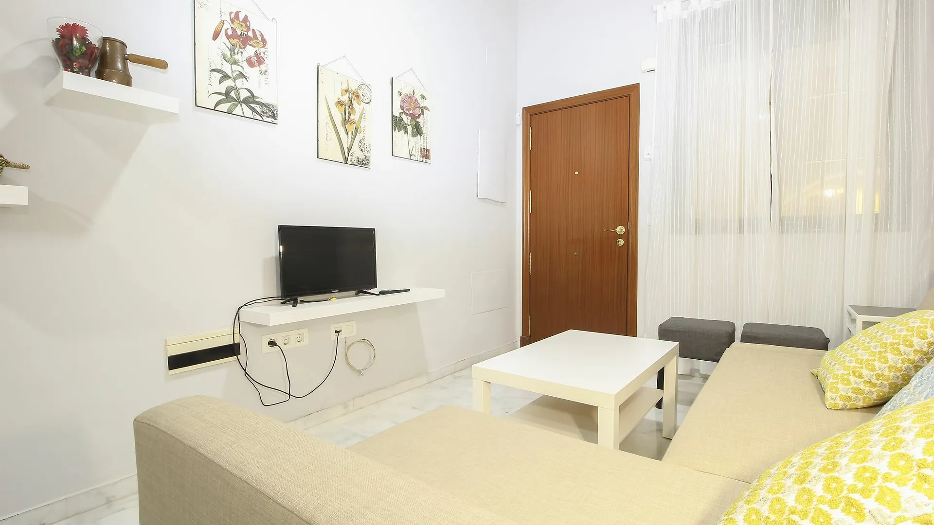 Deluxe Apartment Castilla Seville 0*,